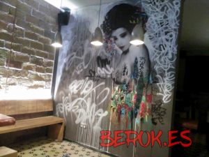 Street Art Geisha Restaurante 300x100000
